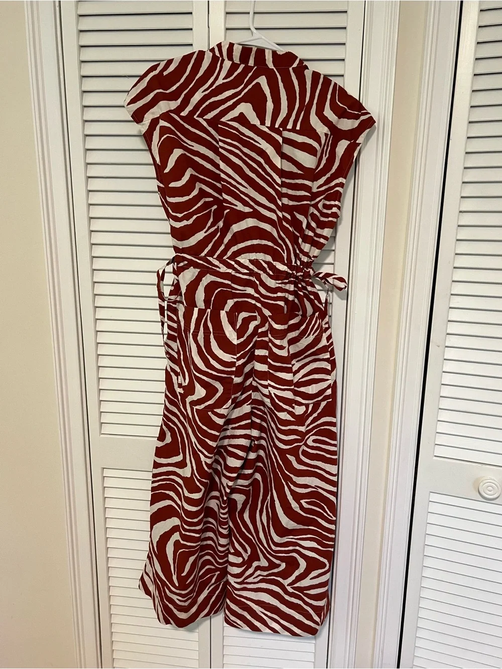 Effortlessly stylish! Banana Republic rust Zebra-Print Wide-Leg cropped jumpsuit